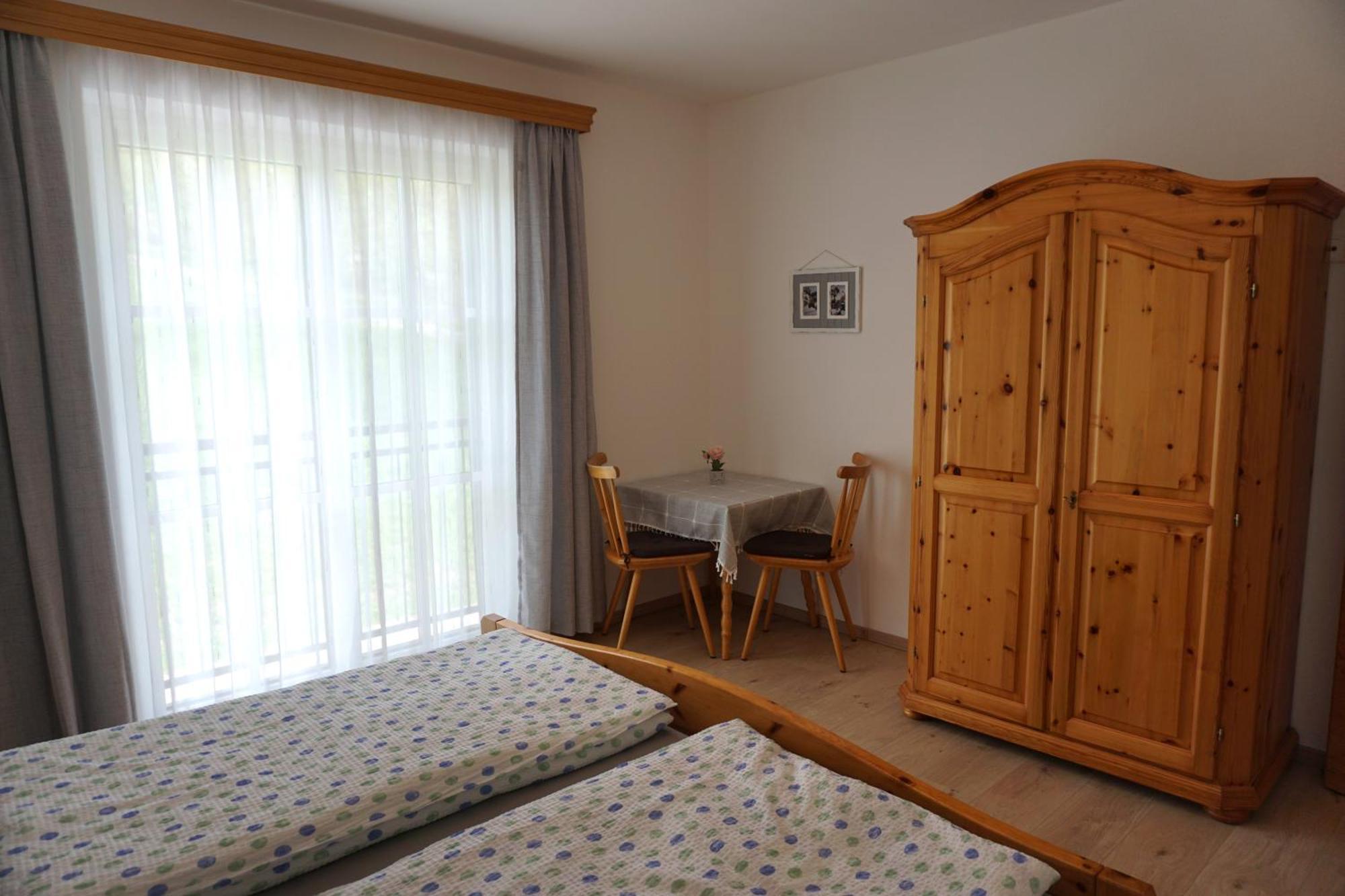 Ferienwohnung Hausleitner Zell am Moos Luaran gambar